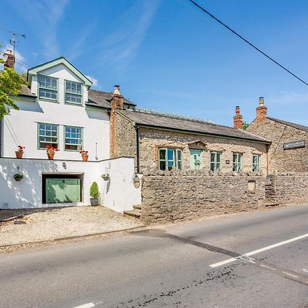 Broadrock Accommodation - Clock Cottage Chepstow Luaran gambar