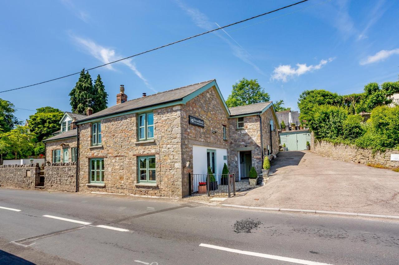 Broadrock Accommodation - Clock Cottage Chepstow Luaran gambar