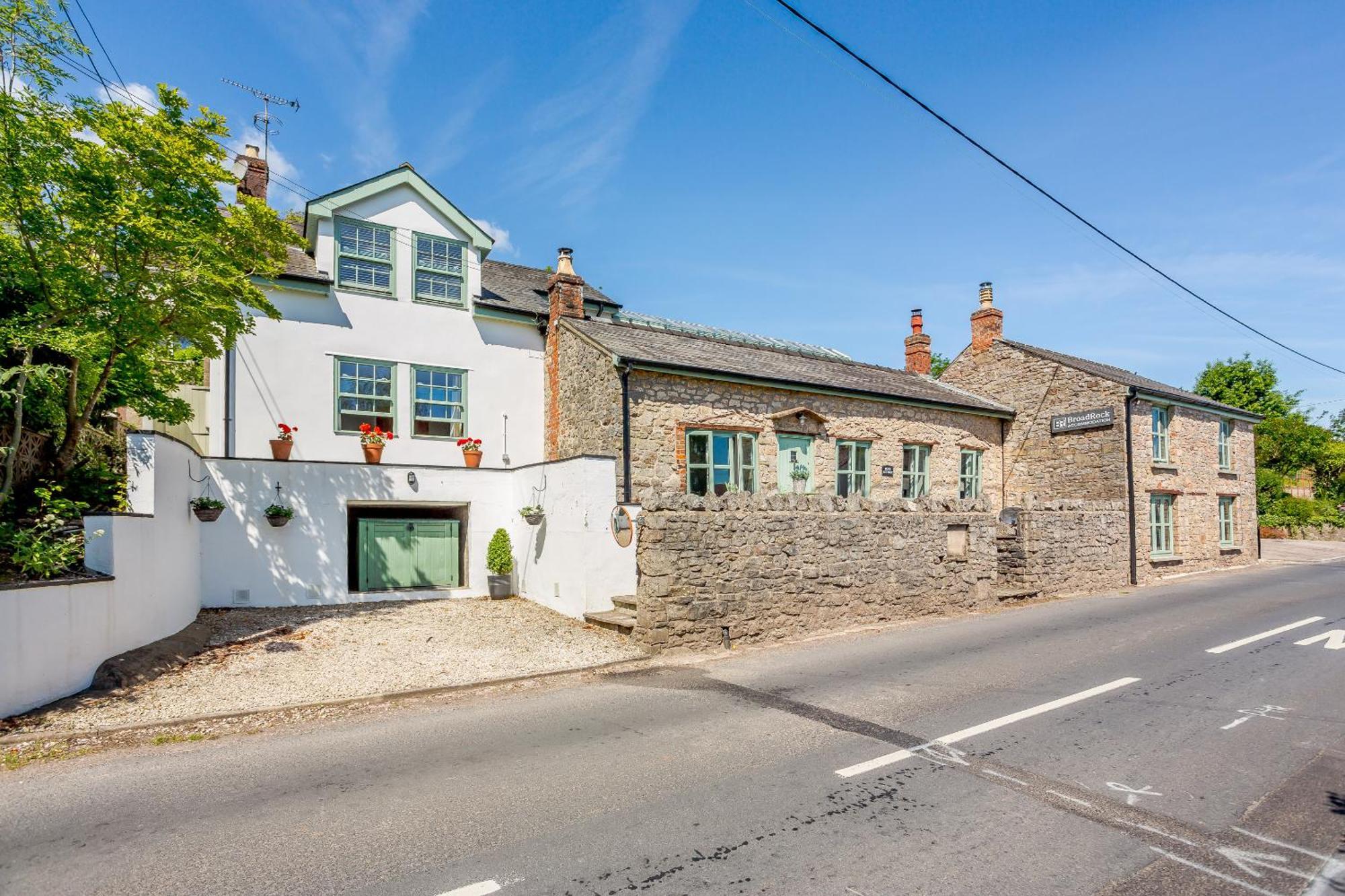 Broadrock Accommodation - Clock Cottage Chepstow Luaran gambar